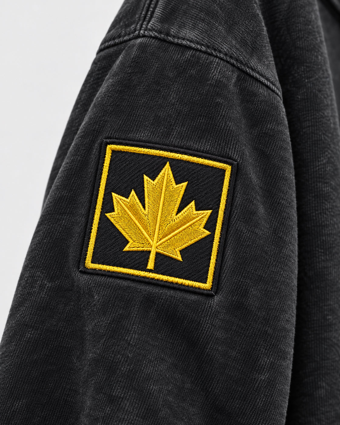 SRNDR CANADA Oversized Hoodie